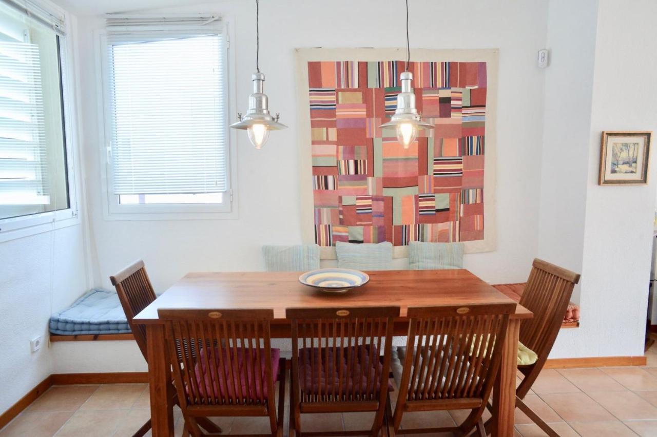 Beachfront Duplex With Terrace And Sea Views - Cadaqués Eksteriør bilde