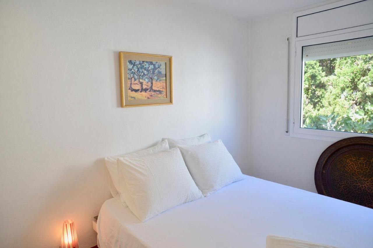 Beachfront Duplex With Terrace And Sea Views - Cadaqués Eksteriør bilde